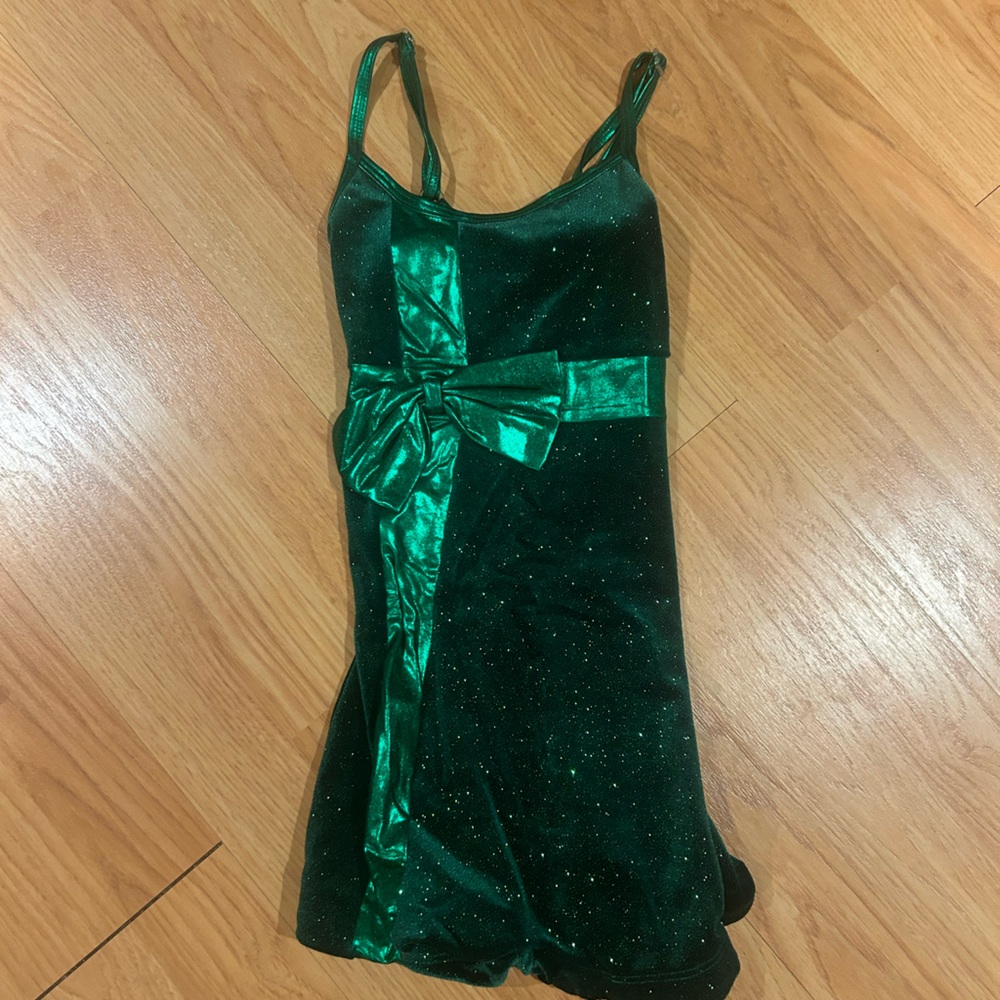 curtain call green shimmery present costume